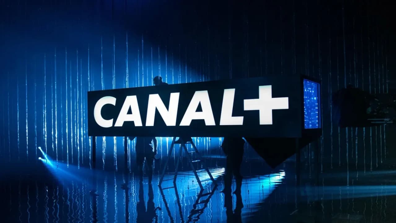 Canal+ lance un dongle TV révolutionnaire pour démocratiser la télévision connectée